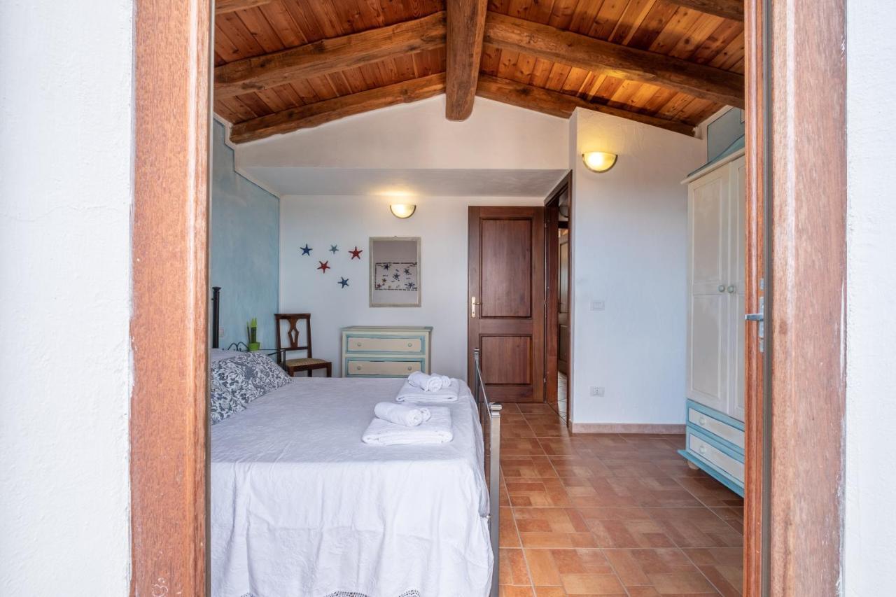 Casabellavista Apartment Budoni Bagian luar foto