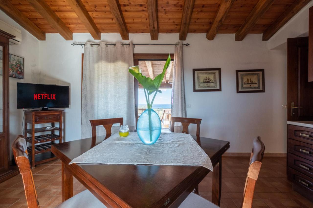 Casabellavista Apartment Budoni Bagian luar foto